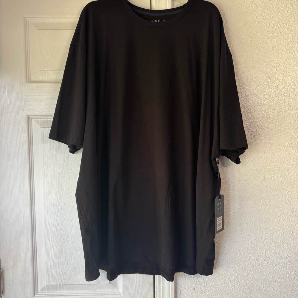 The perfect Jean NYC black tshirt